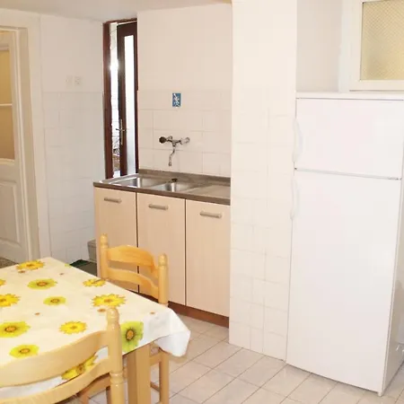 In 14990 Appartement Mali Lošinj